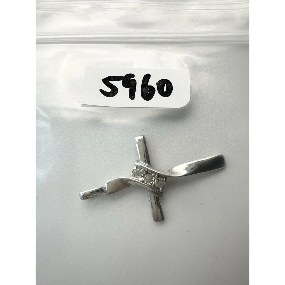 925 sterling silver genuine diamond Cross Pendant